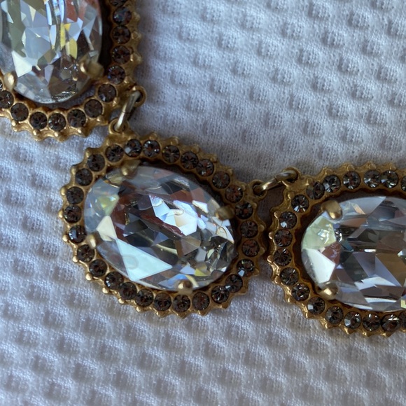 Catherine Popesco Queen’s Jewels necklace - Picture 2 of 3